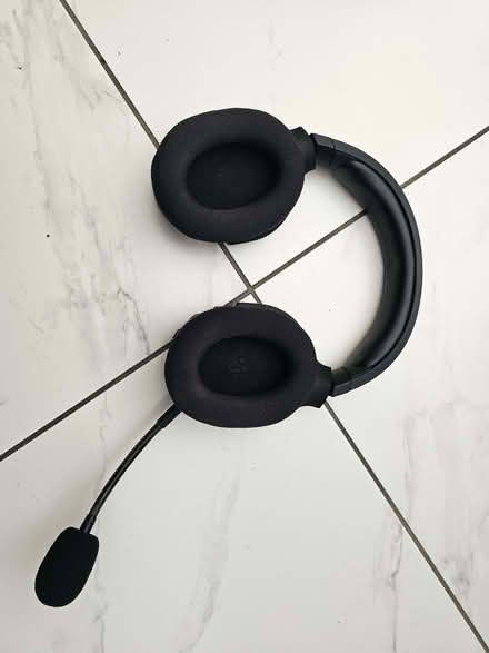 Photo of free Not working Razer headphones (Lower Morden SM3) #1