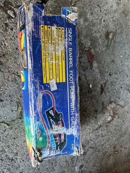 Photo of free Foot pump for tyres (Fobbing SS17) #1