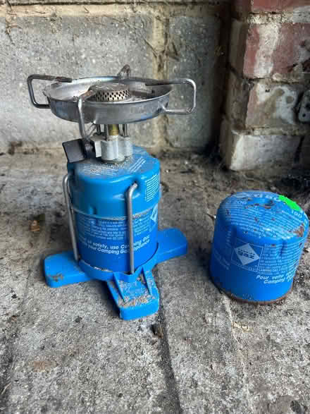 Photo of free Camping stove and gas canister (Fobbing SS17) #1