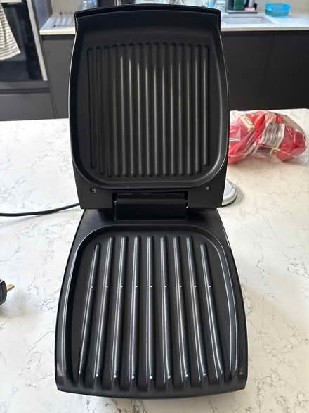 Photo of free George Foreman grill (LS7) #2