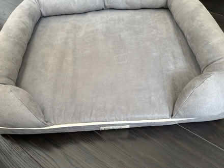 Photo of free Dog bed (Lockleaze BS7) #1