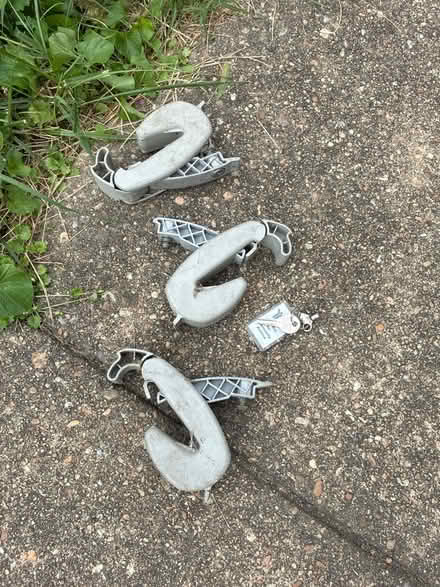 Photo of free Bicycle transport box (Manor Park, DC) #3