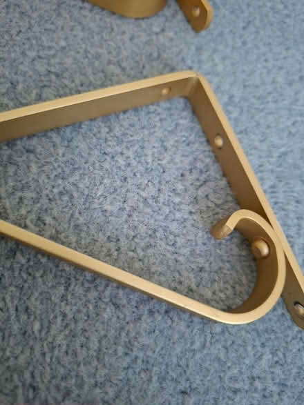 Photo of free Glass shelves & brackets (Welling DA16) #4