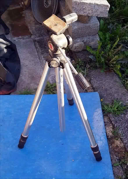 Photo of free Tripod (Fishponds BS16) #1
