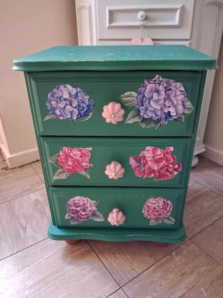 Photo of free Bedside Cabinet 3 drawers x2 (Colchester CO4) #1