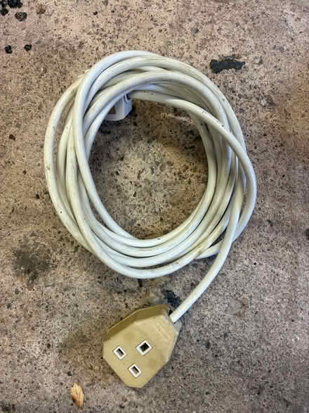 Photo of free 4 m 13 amp extension cable (Great Boughton CH3) #1