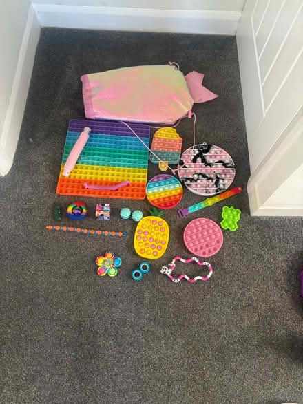 Photo of free Mixed variety of kids fidget toys (Maghull, L31) #1