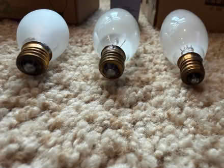 Photo of free Light Bulbs - Assorted Candelabra (Norbeck and Layhill Roads) #2