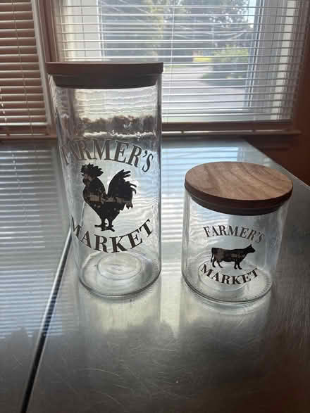Photo of free Canisters (Saugerties) #1