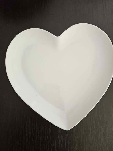 Photo of free White china heart shaped dish (Slyne-with-Hest LA2) #1