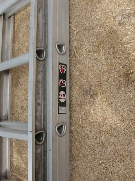 Photo of free 6-metre aluminium extension ladder (Norcot RG30) #2