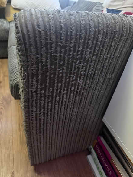 Photo of free Corner sofa (Thornton Heath CR0) #4