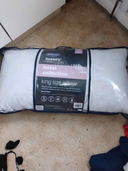 Photo of free King size pillow (billericay CM12) #3