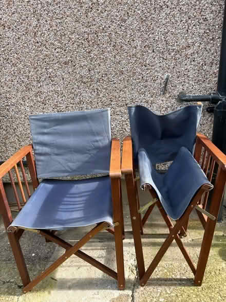 Photo of free Folding chairs (Broadfield BB5) #2
