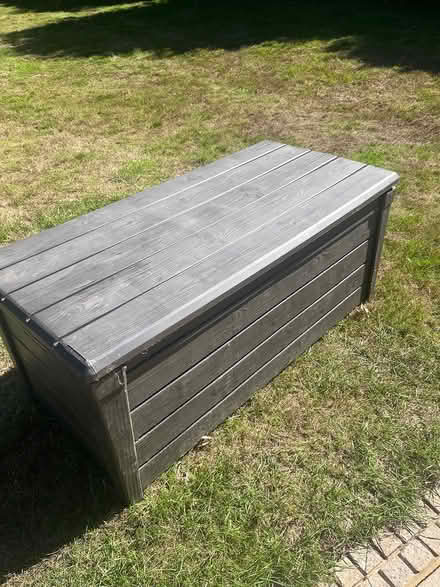 Photo of free Outdoor storage box (Reigate RH2) #1