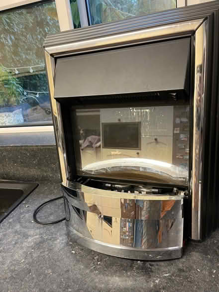Photo of free Modern electric fireplace (Chorleywood WD3) #1