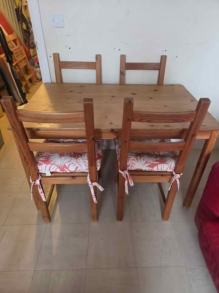 Photo of free Table and chairs (Stansted) #1