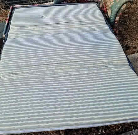 Photo of free chaise lounge (Bragenham MK17) #3