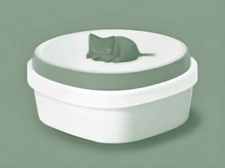 Photo of Wet cat food, cat carrier, cat/kitten care in general (Florence Park OX4) #1