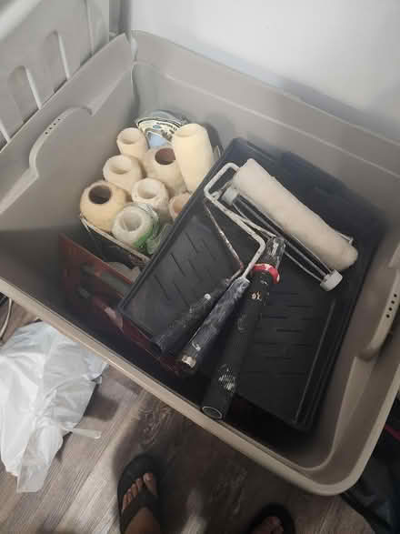 Photo of free Painting supplies (Caledonia and eglington) #2