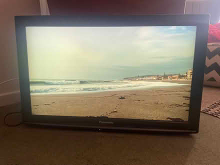 Photo of free Panasonic 31" TV without stand (Stroud GL6) #2
