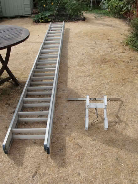 Photo of free 6-metre aluminium extension ladder (Norcot RG30) #1