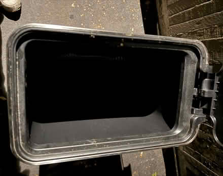 Photo of free Step-open trash can (1089 West Olive Avenue) #3