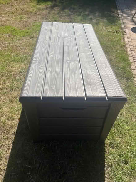Photo of free Outdoor storage box (Reigate RH2) #3