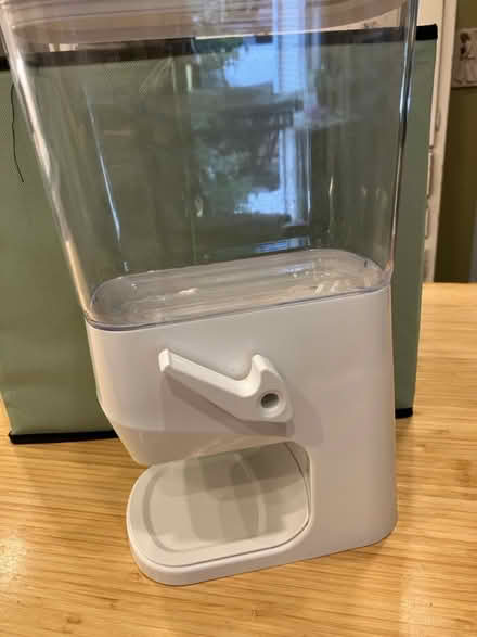 Photo of free Cereal Dispenser (Hintonburg) #1
