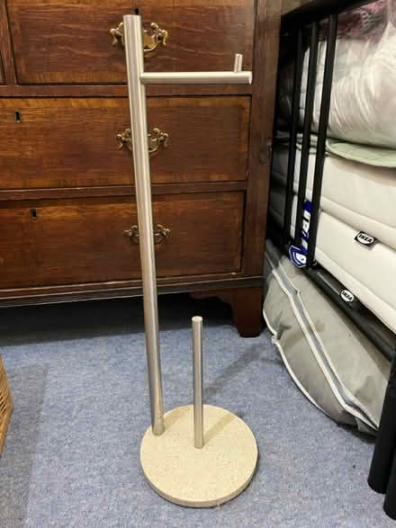 Photo of free Toilet roll holder (TN32) #1