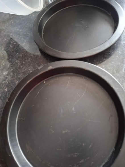 Photo of free Victoria Sandwich Tins (Stantonbury, MK14) #1