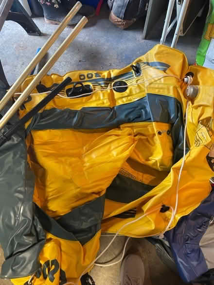 Photo of free 3 person inflatable raft (Lynnwood) #1