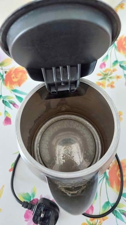 Photo of free 1.7Lt Kettle - working well (Belfast BT11) #2