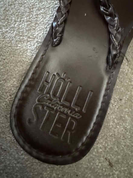 Photo of free Hollister size 6 (NW4 1BT hendon) #3