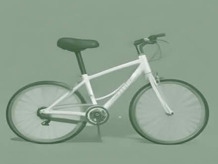Photo of Kid's bike for a 12 year old (Gidea Park RM2) #1