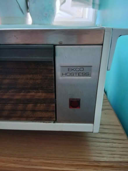 Photo of free Echo Hostess (keep warm) (Clapham (SW4)) #2