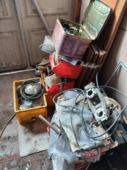 Photo of free Collection of vintage car parts (Blakenall WS3) #2
