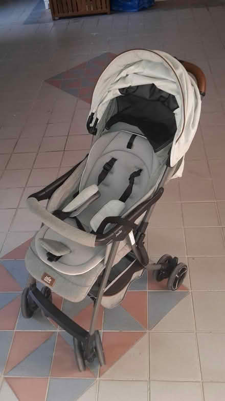 Photo of free Joie Stroller (Queenstown, near MRT) #1