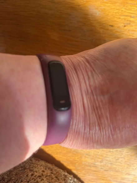 Photo of free Garmin Vivosmart 4 (Washington NE37) #1