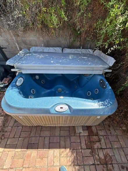 Photo of free Jacuzzi Hot Tub J315 (Constitution and Carlisle NE) #1