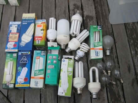 Photo of free Lightbulbs (Ruddington NG11) #1