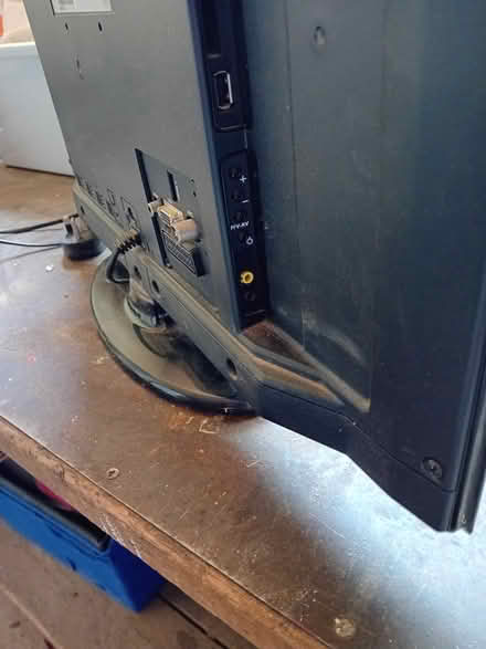 Photo of free Celcus TV model 23913FHD (Harrold. MK43) #3