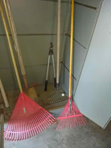 Photo of free Garden tools (Saratoga) #1