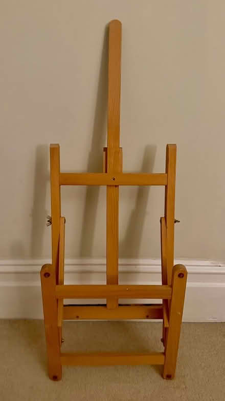Photo of free Art easel (Wimbledon Park SW19) #1