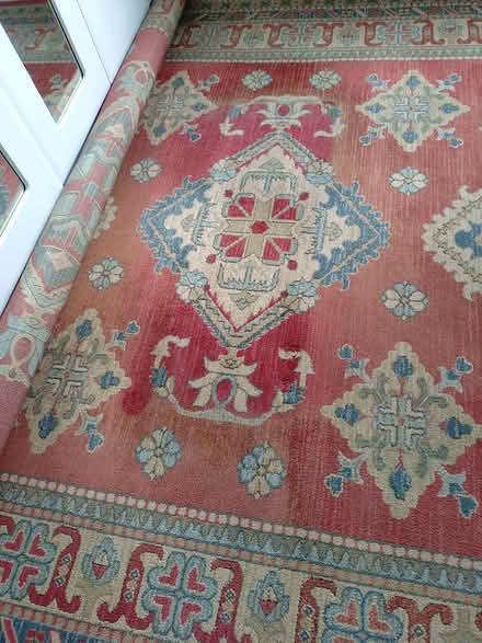 Photo of free Large Carpet/ rug (Sutton coldfield B75) #2