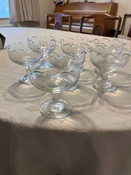 Photo of free dessert dishes (Denvilles PO9) #1