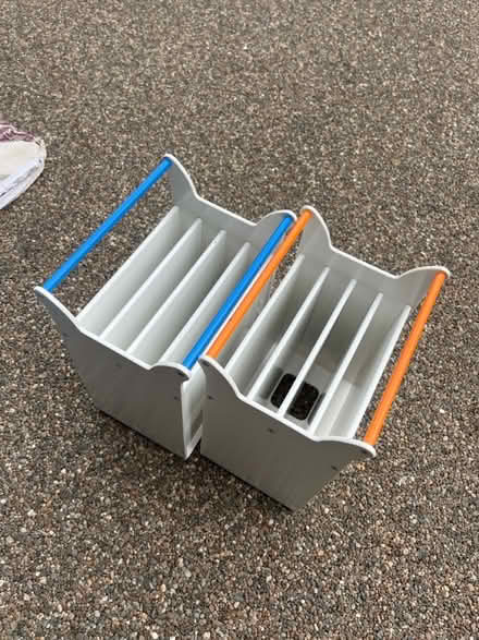 Photo of free Case for files (Old Winsdor SL4) #2
