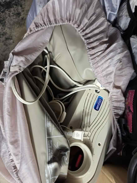 Photo of free Aerobed x2 air beds (North Sunnyvale) #3