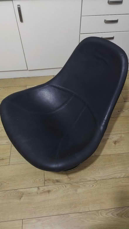 Photo of free Boss chair, 360°swivel chair (Woodcote SM6) #1