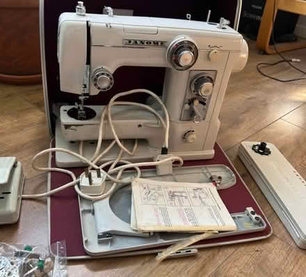 Photo of free Janone 650 Sewing Machine (ilford) #1
